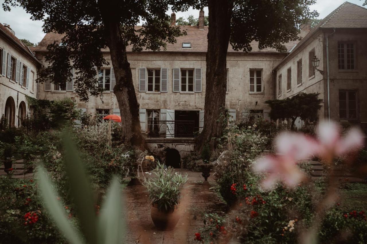 La Fontaine Racine - Chambres d'hôtes La Ferte-Milon Exterior foto